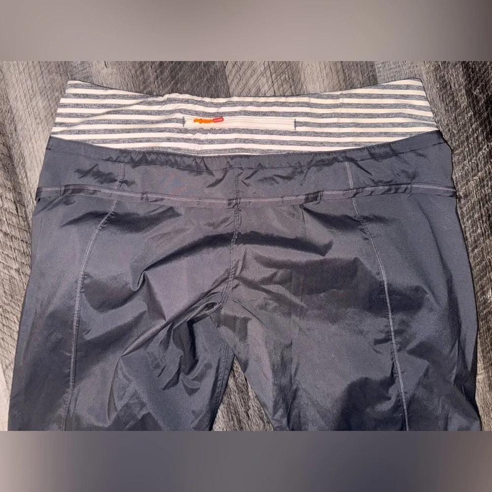 lululemon Pants with Striped Waistband - Picture 6 of 6